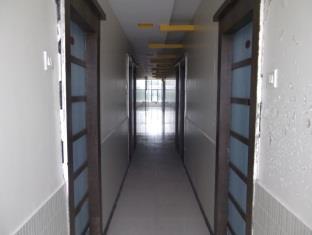 Hotel Sai Varsha Shirdi Exterior photo